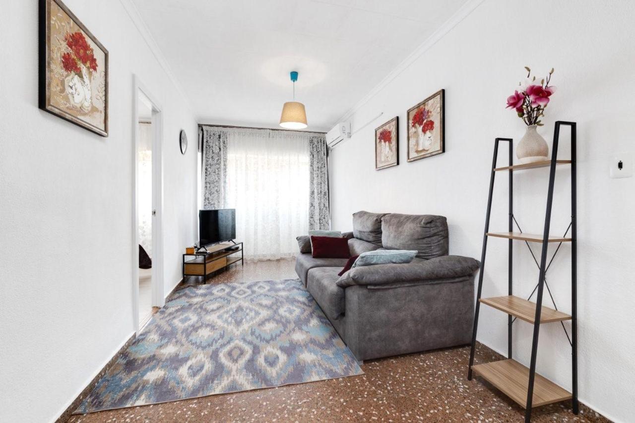 Comfortable Apartment With Wi-Fi Alicante Exteriör bild